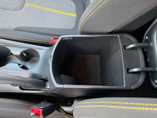 2019 Hyundai Veloster Turbo R-Spec 2019 Hyundai Veloster Turbo R-Spec