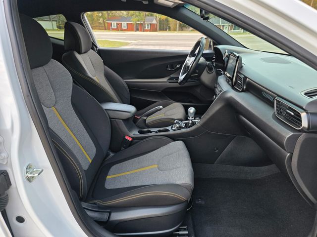 2019 Hyundai Veloster Turbo R-Spec