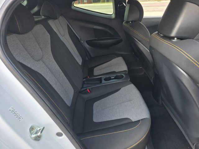 2019 Hyundai Veloster Turbo R-Spec 2019 Hyundai Veloster Turbo R-Spec