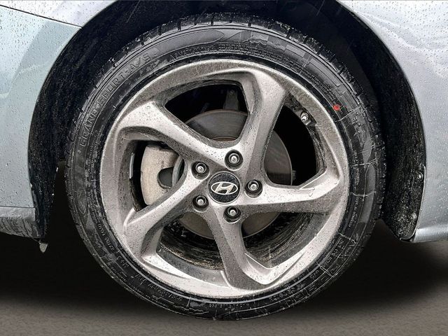 2019 Hyundai Veloster 2.0L