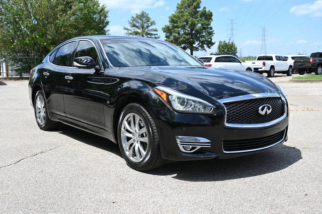 2019 INFINITI Q70 3.7 Luxe