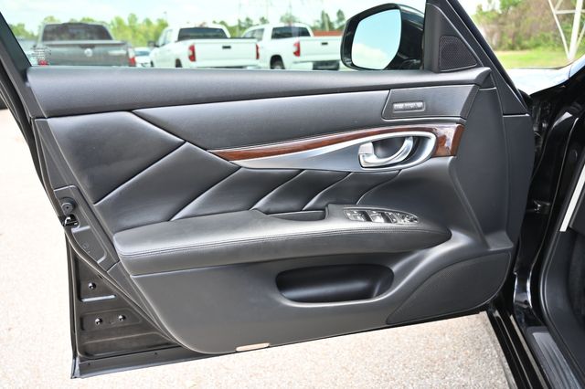 2019 INFINITI Q70 3.7 Luxe