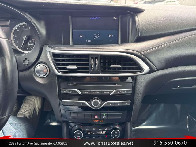 2019 INFINITI QX30 Luxe