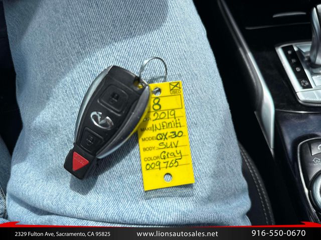 2019 INFINITI QX30 Luxe