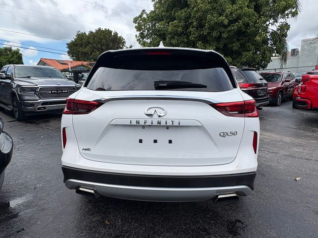 2019 INFINITI QX50 Essential