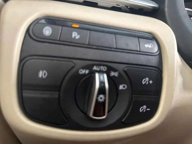 2019 Infiniti QX50 Essential | Rome, GA | Knight's Car Store 2019 Infiniti QX50 Essential | Rome, GA | Knight's Car Store