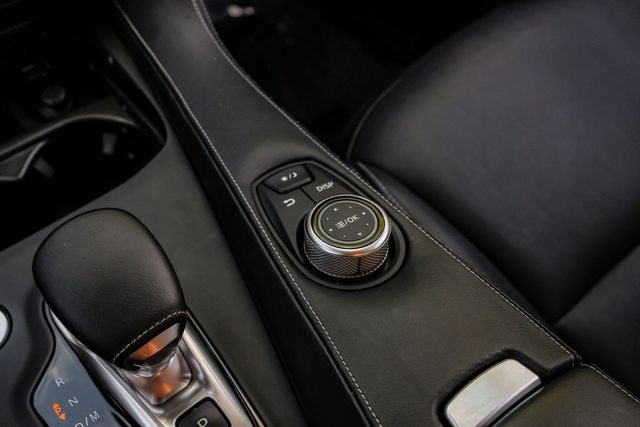 2019 Infiniti QX50 LUXE 2019 Infiniti QX50 LUXE