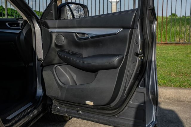 2019 Infiniti QX50 LUXE 2019 Infiniti QX50 LUXE