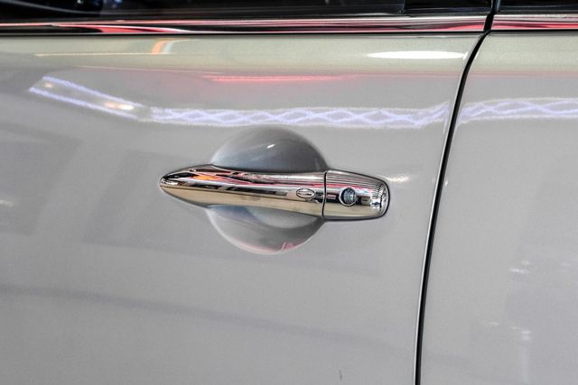 2019 Infiniti QX80 Luxe | New York, NY | Spincar Demo Account