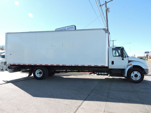 2019 International 4300  Non-CDL Box Truck 