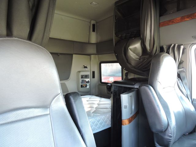 2019 International LT625 Sleeper