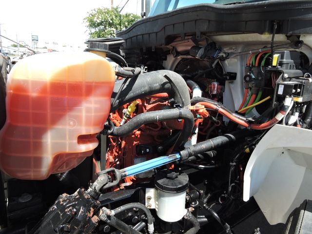2019 International MV607 Non-CDL Box Truck 