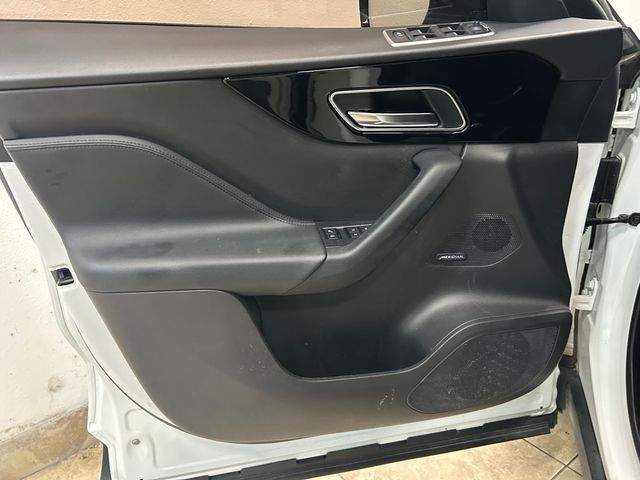 2019 Jaguar F-PACE 25t Premium