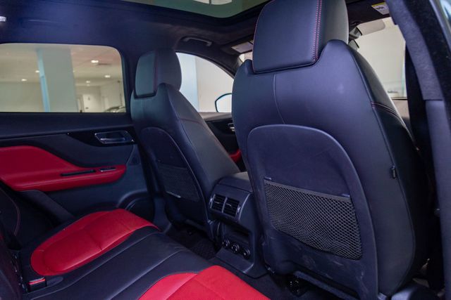 2019 Jaguar F-PACE 30t R-Sport