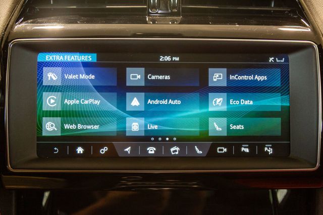 2019 Jaguar F-PACE 30t R-Sport