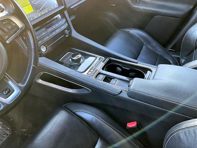 2019 Jaguar F-PACE S