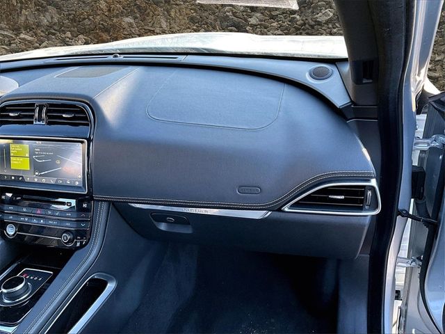 2019 Jaguar F-PACE S