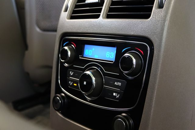 2019 Jaguar F-PACE 30t R-Sport