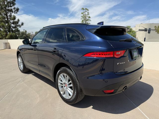 2019 Jaguar F-PACE 30t Prestige