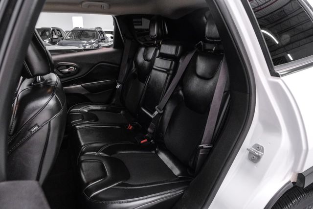 2019 Jeep Cherokee Latitude Plus | Addison, TX | Addison Autoplex 2019 Jeep Cherokee Latitude Plus | Addison, TX | Addison Autoplex