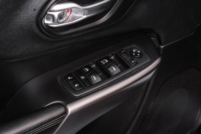 2019 Jeep Cherokee Latitude Plus | Addison, TX | Addison Autoplex 2019 Jeep Cherokee Latitude Plus | Addison, TX | Addison Autoplex