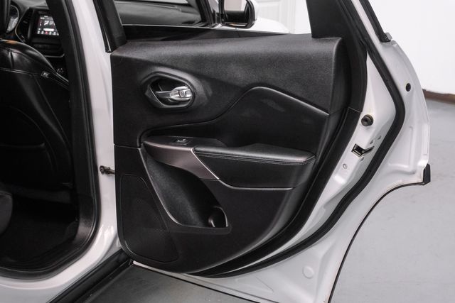 2019 Jeep Cherokee Latitude Plus | Addison, TX | Addison Autoplex 2019 Jeep Cherokee Latitude Plus | Addison, TX | Addison Autoplex