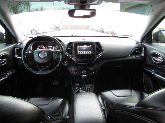 2019 Jeep Cherokee Latitude Plus 4X4 | American Fork, Utah | Auto's Inc. 2019 Jeep Cherokee Latitude Plus 4X4 | American Fork, Utah | Auto's Inc.