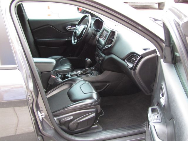 2019 Jeep Cherokee Latitude Plus 4X4 | American Fork, Utah | Auto's Inc. 2019 Jeep Cherokee Latitude Plus 4X4 | American Fork, Utah | Auto's Inc.