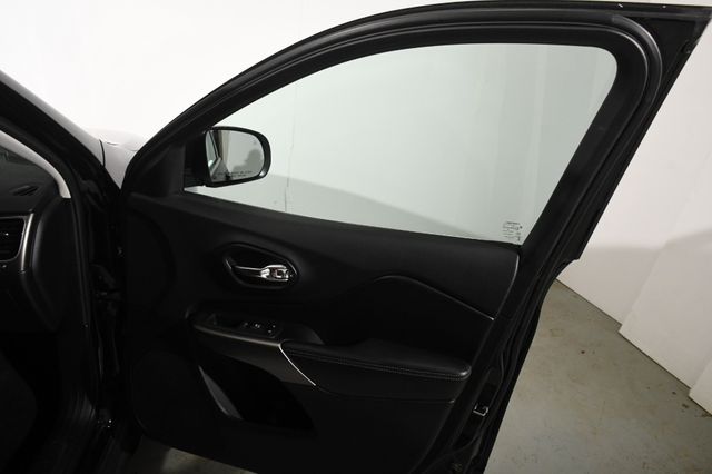 2019 Jeep Cherokee Limited | Branford, CT | Sound Auto Wholesalers