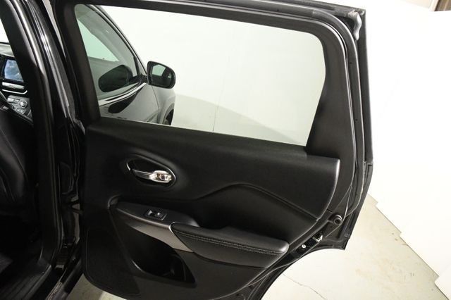 2019 Jeep Cherokee Limited | Branford, CT | Sound Auto Wholesalers