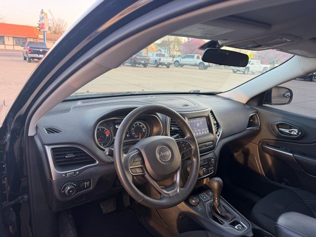 2019 Jeep Cherokee Latitude | Dickinson, ND | Heiser Motors