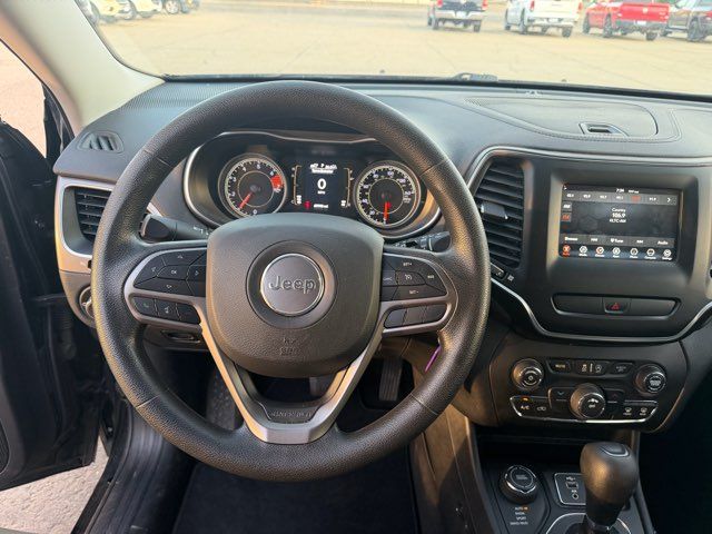 2019 Jeep Cherokee Latitude | Dickinson, ND | Heiser Motors