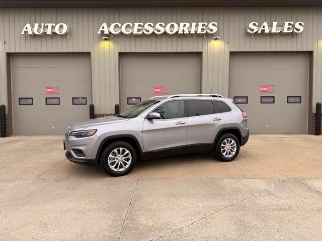 2019 Jeep Cherokee Latitude | Gifford, IL | Trav's Automotive 2019 Jeep Cherokee Latitude | Gifford, IL | Trav's Automotive