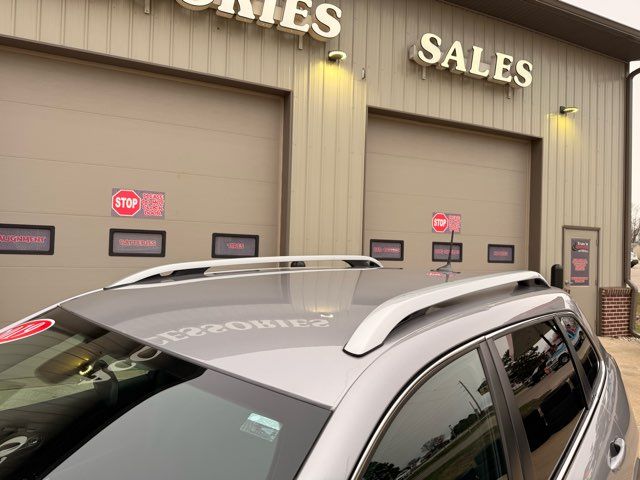 2019 Jeep Cherokee Latitude | Gifford, IL | Trav's Automotive 2019 Jeep Cherokee Latitude | Gifford, IL | Trav's Automotive