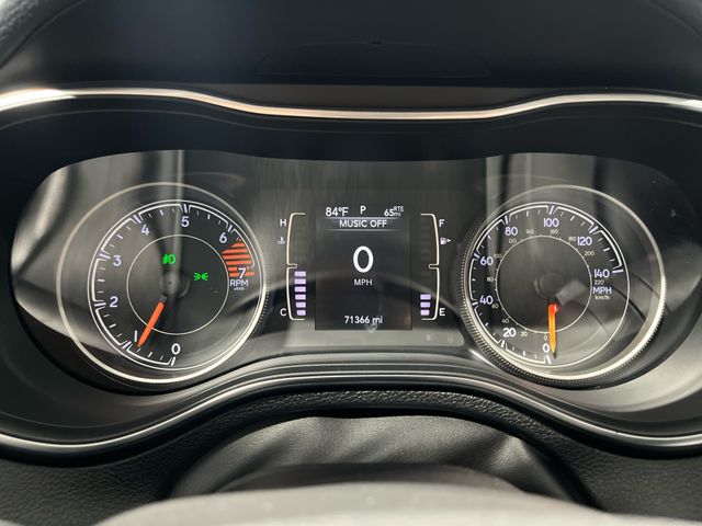 2019 Jeep Cherokee Latitude Plus | Houston, TX | Texas Star Motors 2019 Jeep Cherokee Latitude Plus | Houston, TX | Texas Star Motors