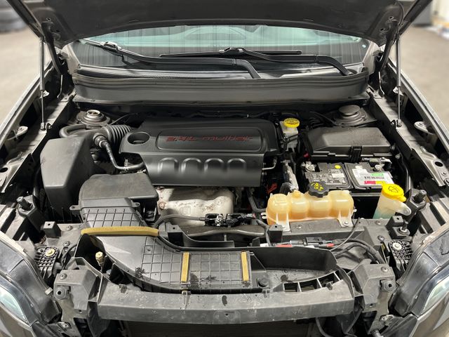 2019 Jeep Cherokee Latitude Plus | Houston, TX | Texas Star Motors 2019 Jeep Cherokee Latitude Plus | Houston, TX | Texas Star Motors