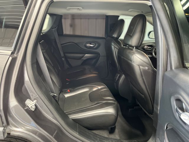 2019 Jeep Cherokee Latitude Plus | Houston, TX | Texas Star Motors 2019 Jeep Cherokee Latitude Plus | Houston, TX | Texas Star Motors