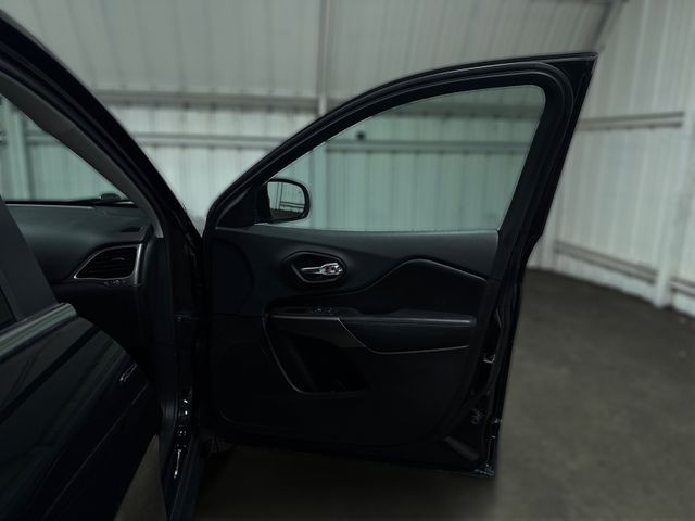 2019 Jeep Cherokee Limited | Houston, TX | Texas Star Motors 2019 Jeep Cherokee Limited | Houston, TX | Texas Star Motors