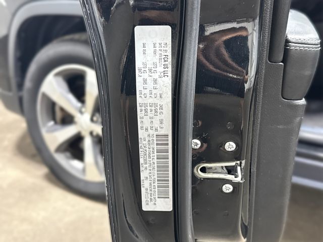 2019 Jeep Cherokee Limited | Houston, TX | Texas Star Motors 2019 Jeep Cherokee Limited | Houston, TX | Texas Star Motors