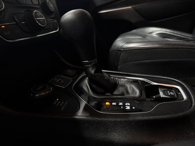 2019 Jeep Cherokee Limited | Houston, TX | Texas Star Motors 2019 Jeep Cherokee Limited | Houston, TX | Texas Star Motors