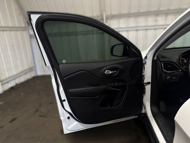 2019 Jeep Cherokee Altitude 2019 Jeep Cherokee Altitude