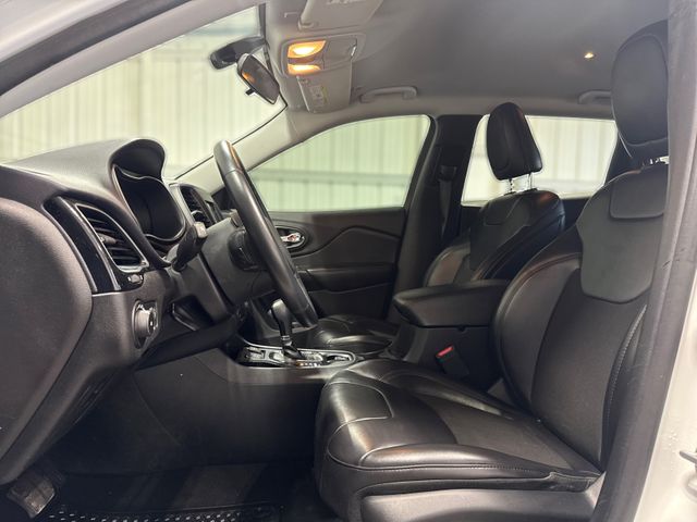 2019 Jeep Cherokee Altitude | Houston, TX | Texas Star Motors 2019 Jeep Cherokee Altitude | Houston, TX | Texas Star Motors