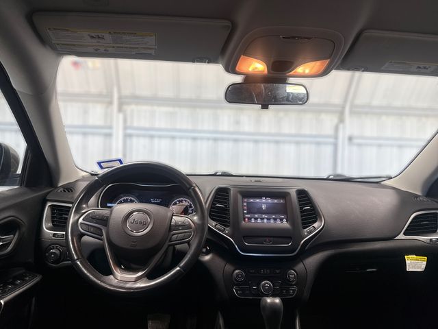 2019 Jeep Cherokee Latitude Plus | Houston, TX | Texas Star Motors 2019 Jeep Cherokee Latitude Plus | Houston, TX | Texas Star Motors