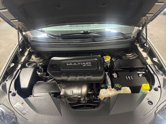 2019 Jeep Cherokee Latitude Plus | Houston, TX | Texas Star Motors 2019 Jeep Cherokee Latitude Plus | Houston, TX | Texas Star Motors