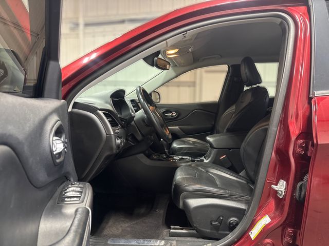 2019 Jeep CHEROKEE LIMITED | Houston, TX | Texas Star Motors