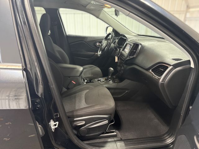 2019 Jeep Cherokee Latitude 2019 Jeep Cherokee Latitude