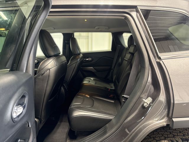 2019 Jeep Cherokee Latitude Plus 2019 Jeep Cherokee Latitude Plus