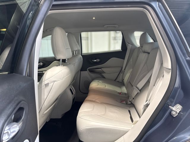 2019 Jeep CHEROKEE LIMITED | Houston, TX | Texas Star Motors