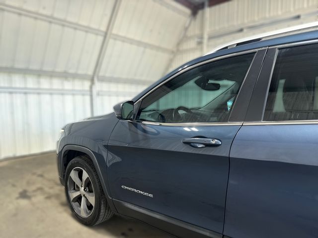 2019 Jeep CHEROKEE LIMITED | Houston, TX | Texas Star Motors