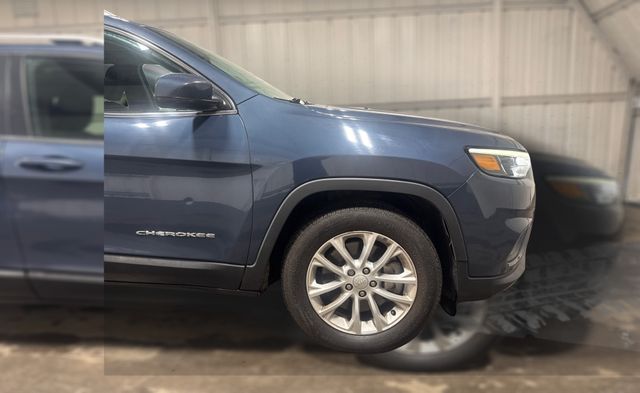2019 Jeep CHEROKEE LATITUDE | Houston, TX | Texas Star Motors
